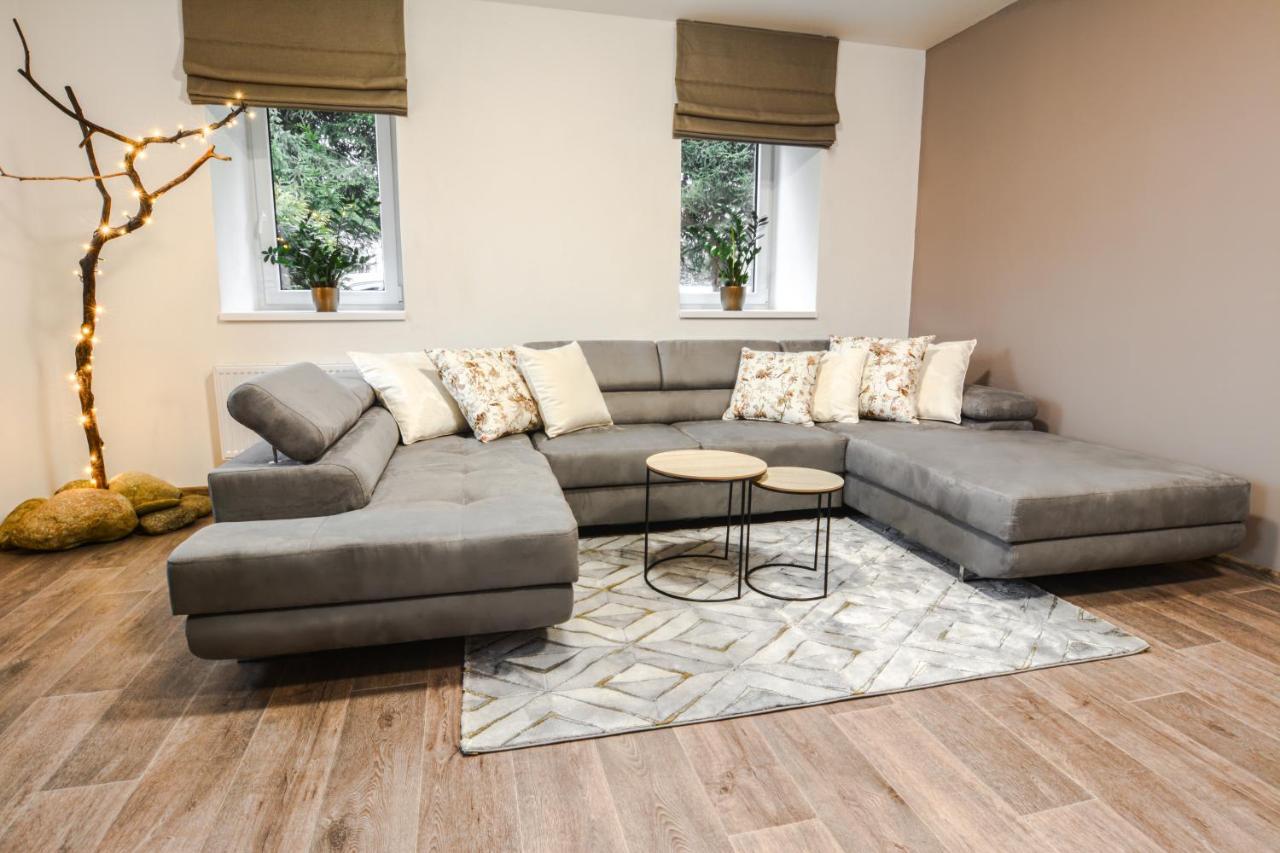 Apartmany Victory Residence Prosecne Zewnętrze zdjęcie