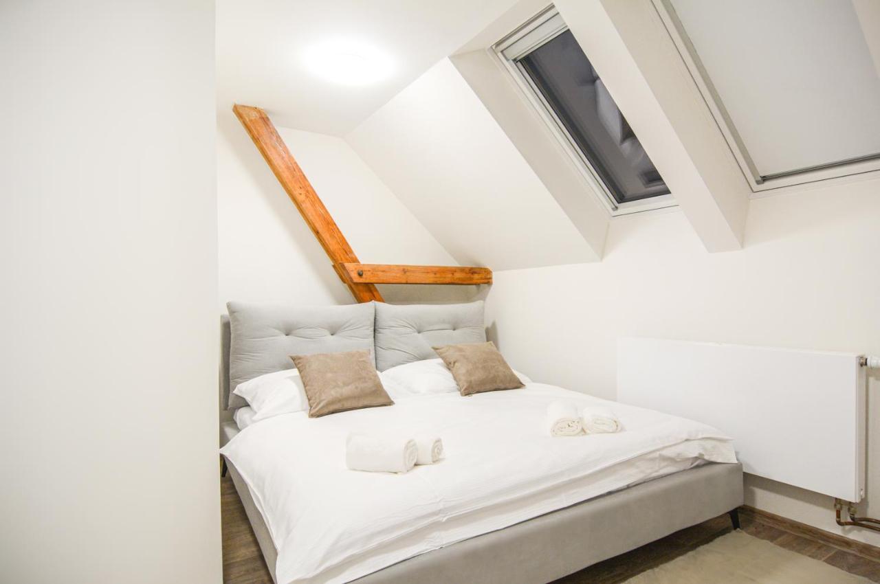 Apartmany Victory Residence Prosecne Zewnętrze zdjęcie